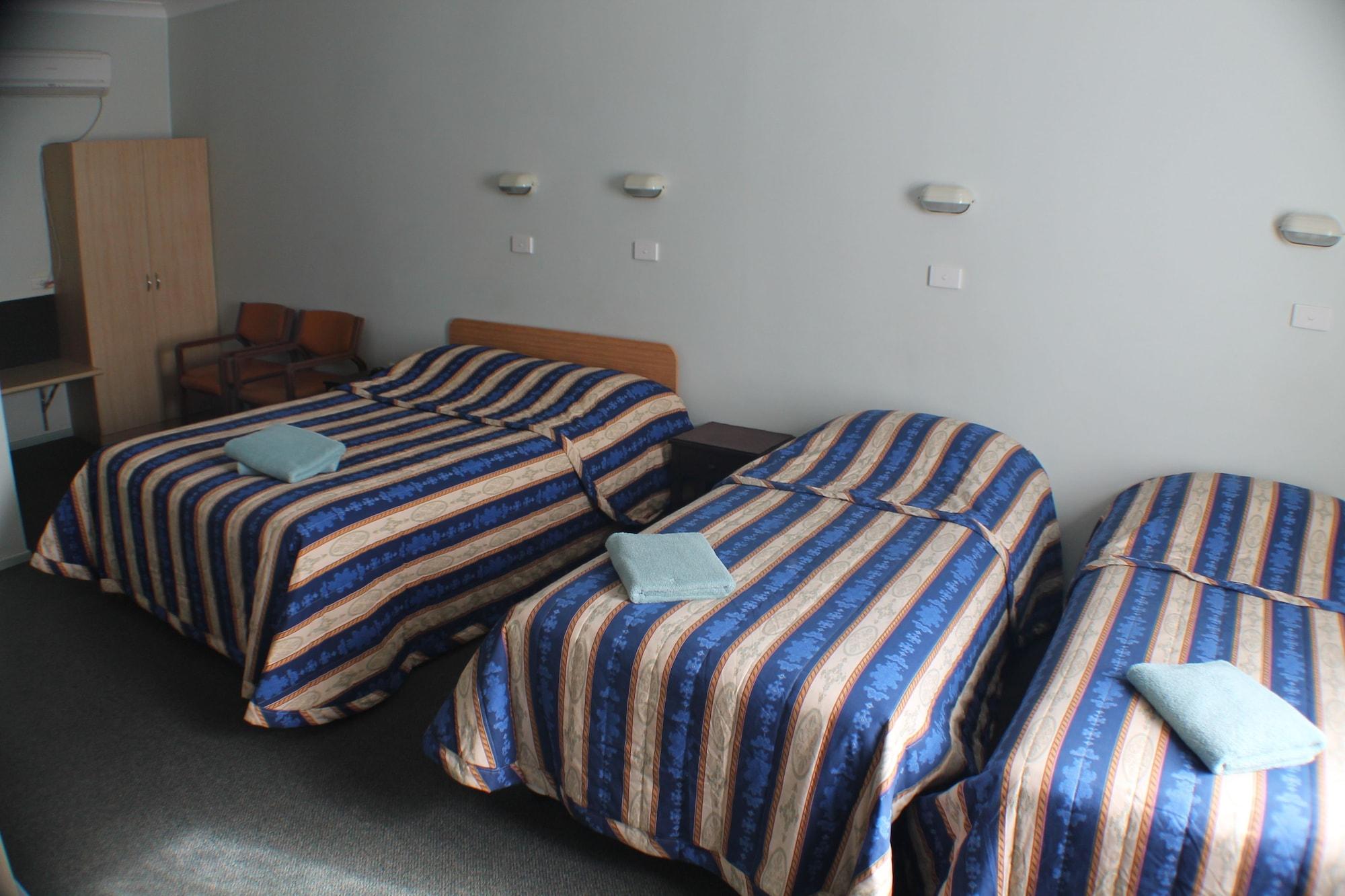Lake Forbes Motel Kültér fotó