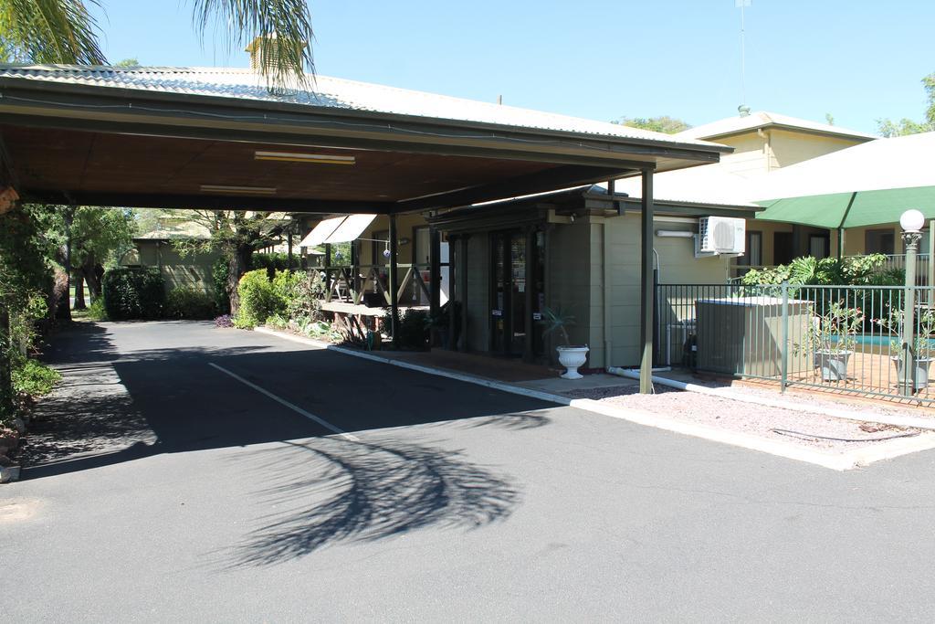 Lake Forbes Motel Kültér fotó