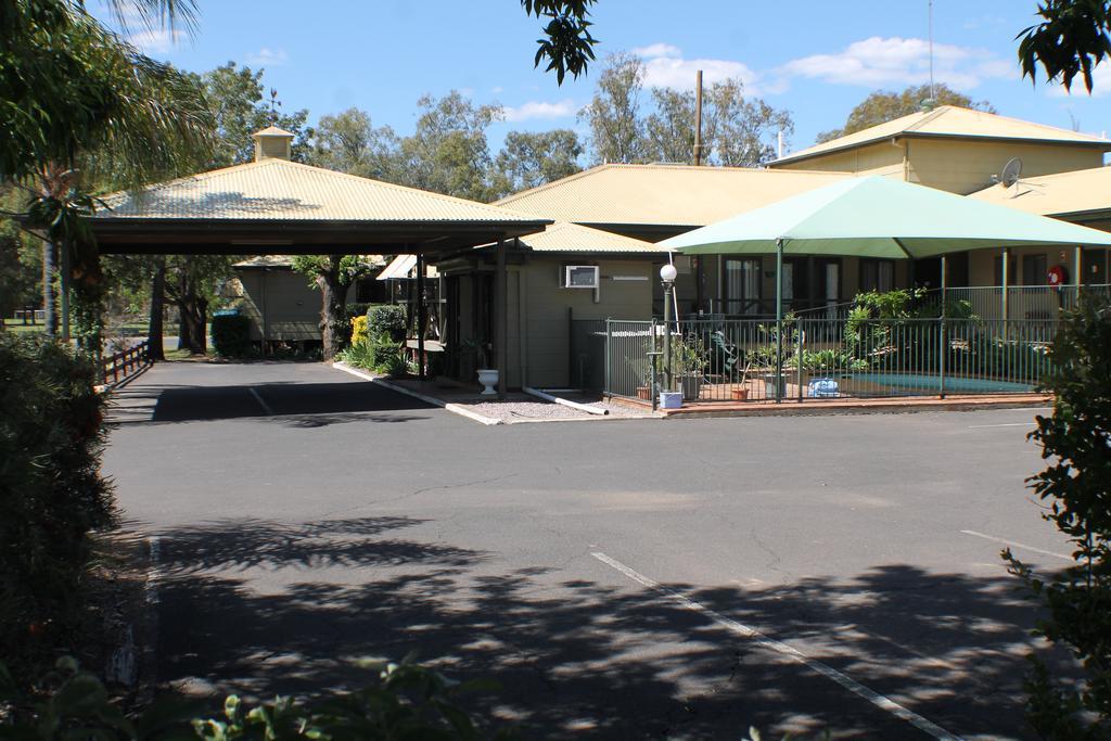Lake Forbes Motel Kültér fotó